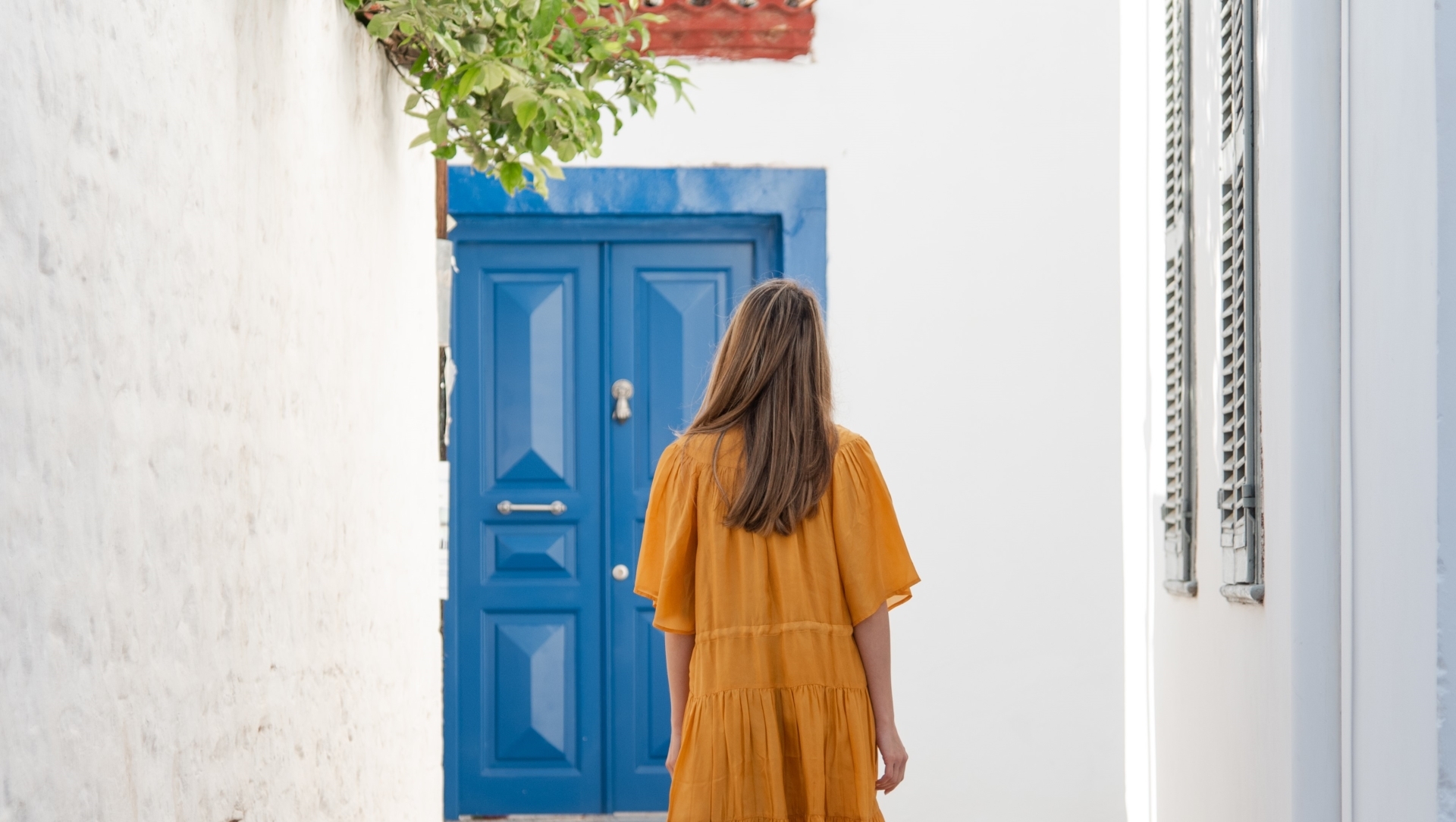 Seasonal travel in Hydra